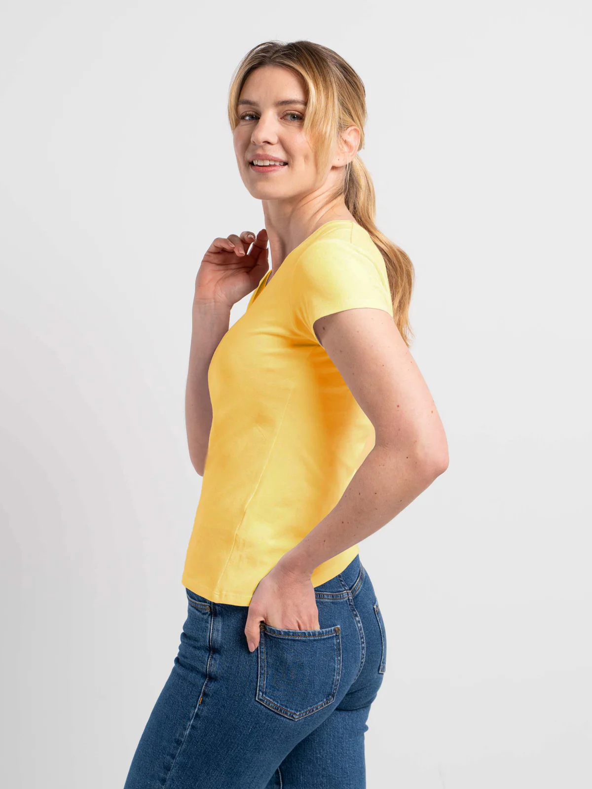 Everyday Cotton V Neck - Image 26