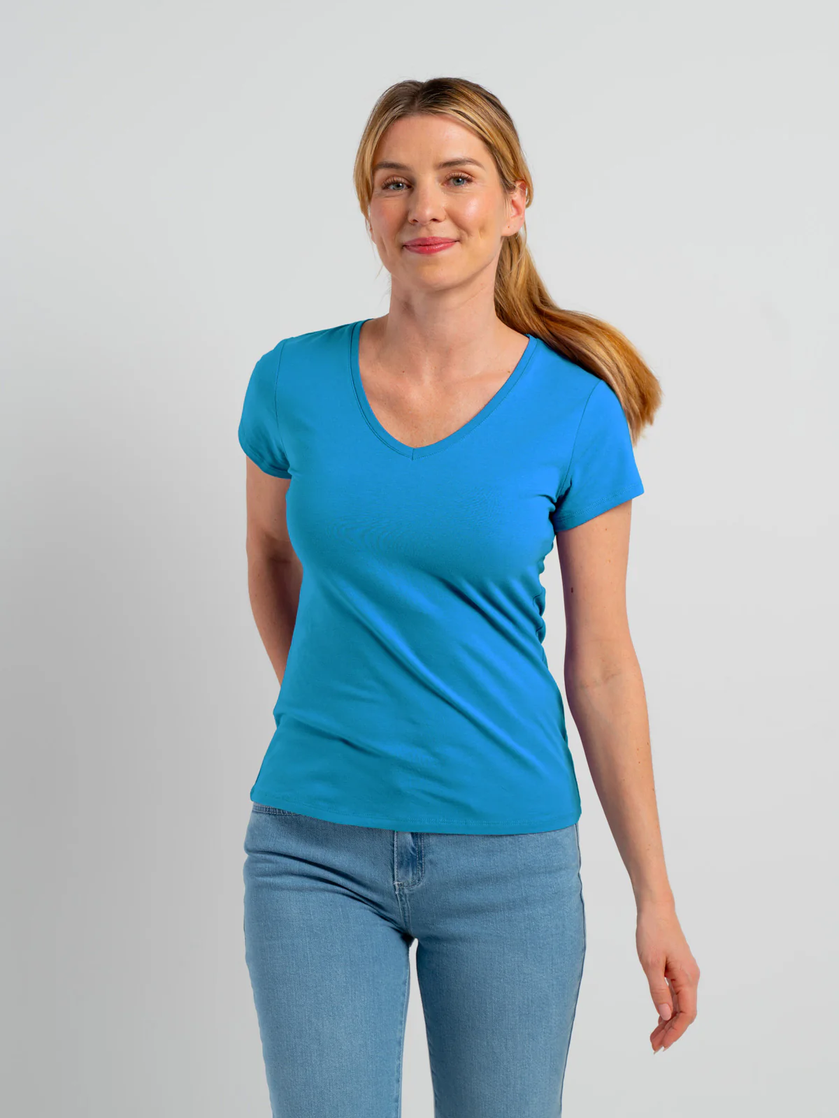 Everyday Cotton V Neck - Image 3