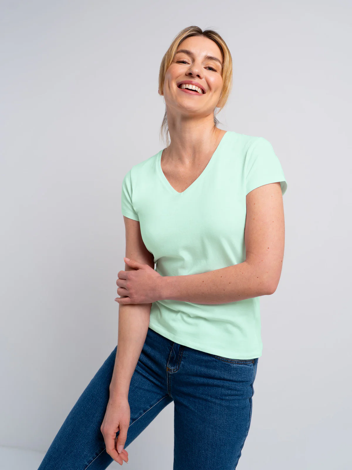 Everyday Cotton V Neck - Image 40