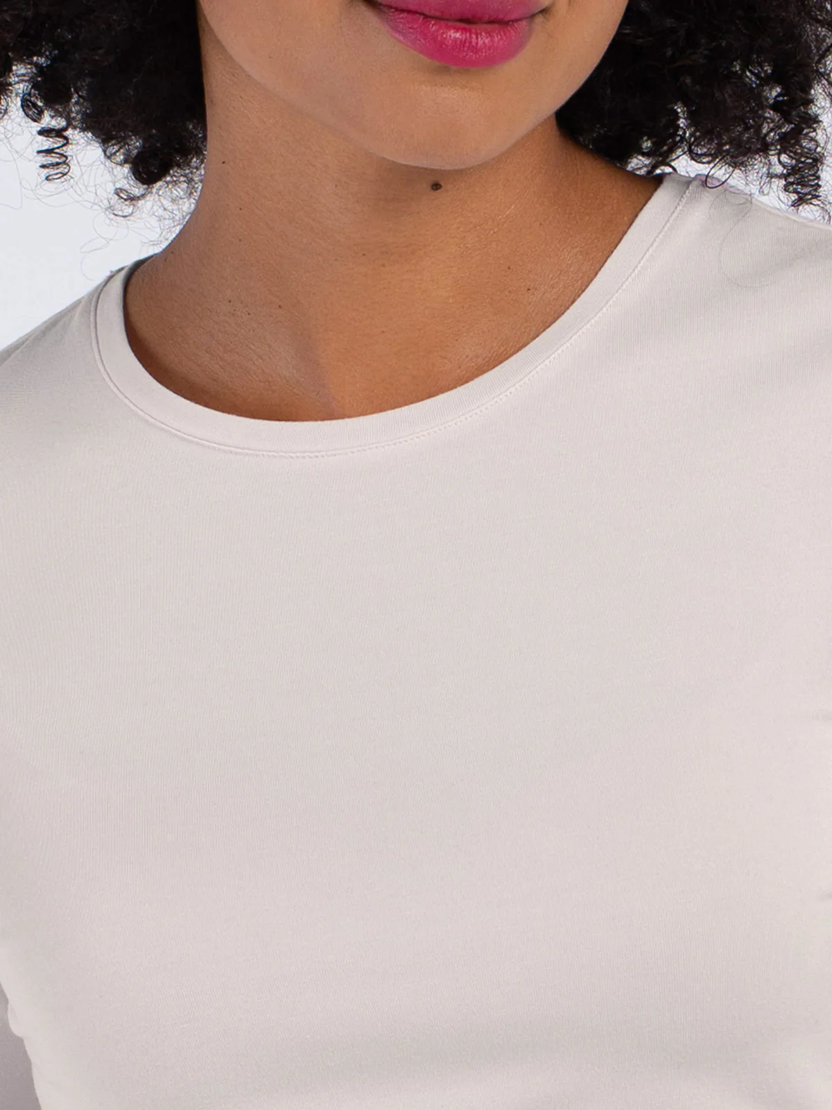 Silky Crew Neck - Image 59
