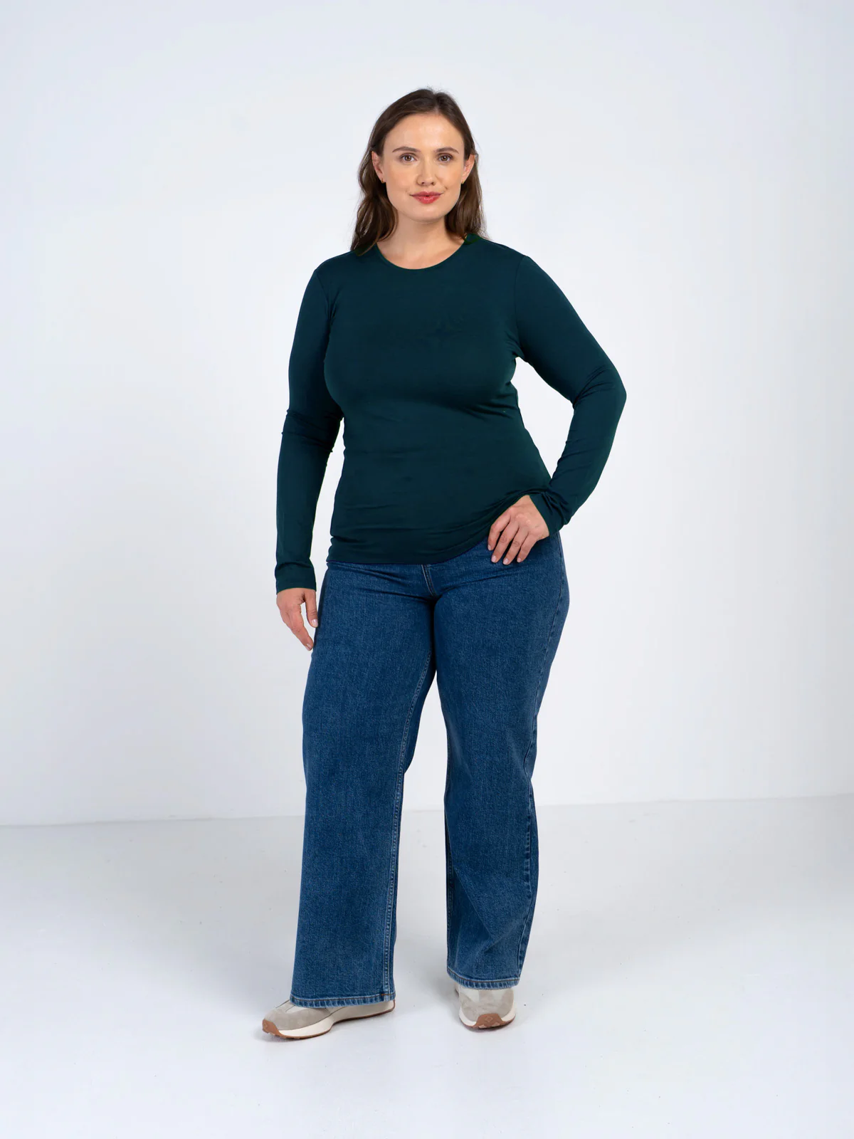 Silky Crew Neck - Image 61