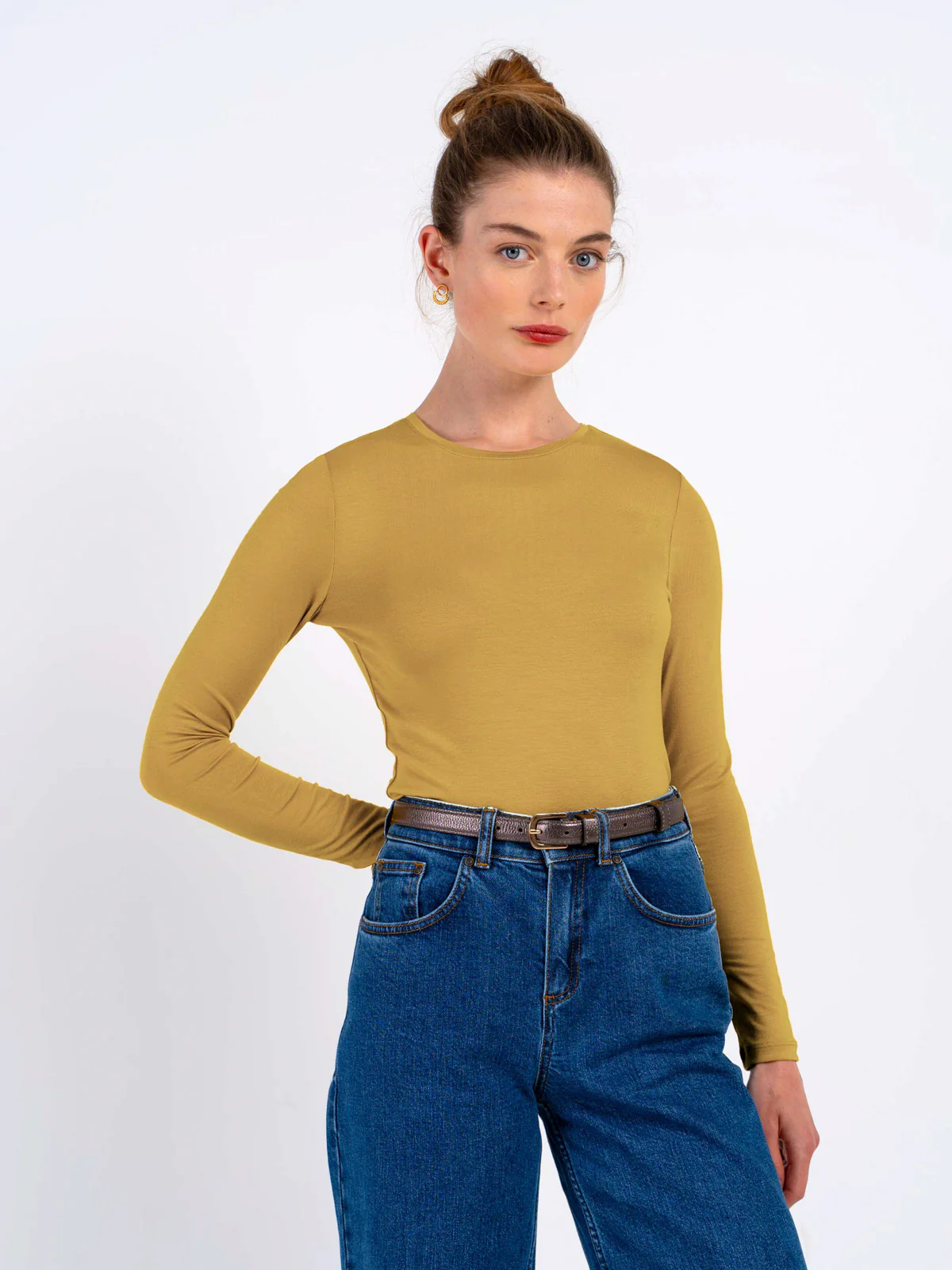 Silky Crew Neck - Image 79