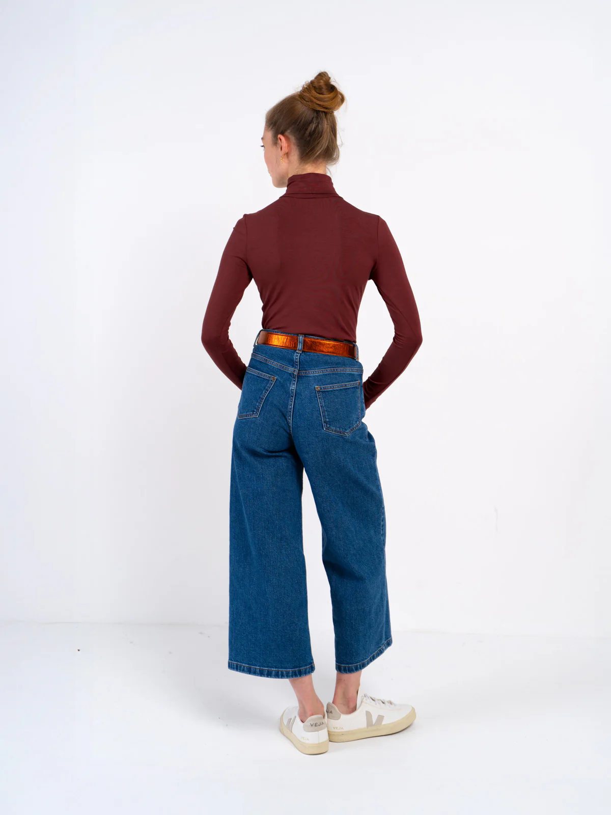 Silky Roll Neck - Image 32