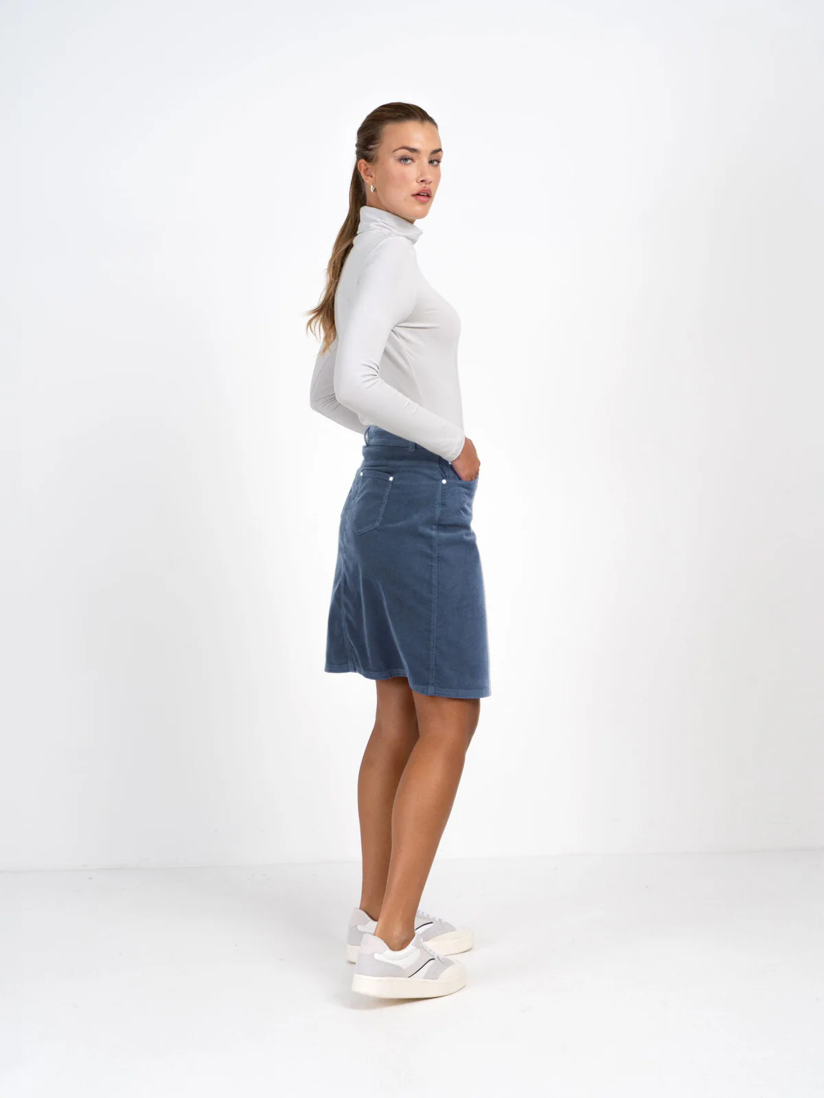 Silky Roll Neck - Image 66