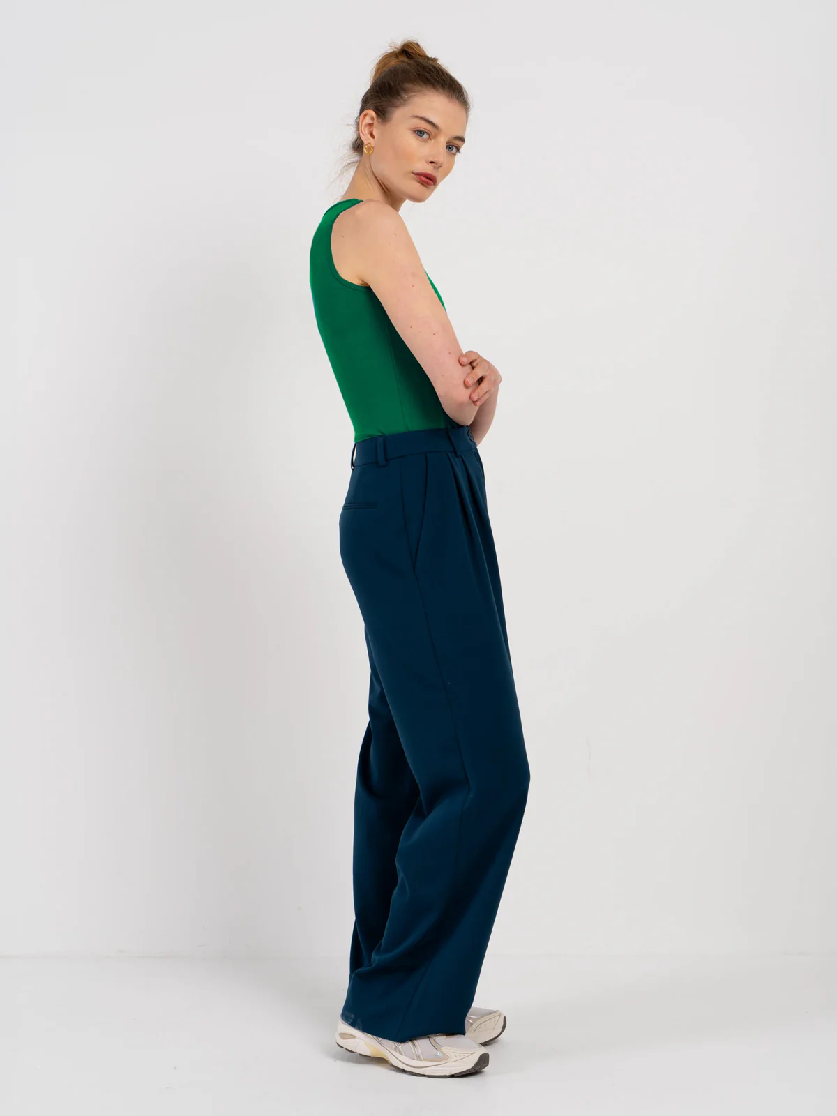Sleeveless Soft Square Vest - Image 18